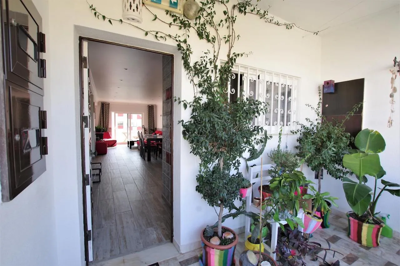 Apartment Ferienwohnung Albufeirasun, Arrive As A Guest Leave As A Friend.